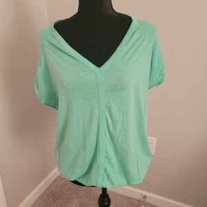 The Gap | Green Short Sleeve Tee